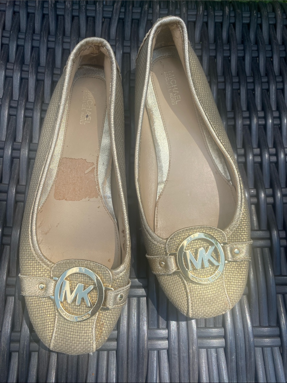 Michael Kor’s sz 7.5 flat